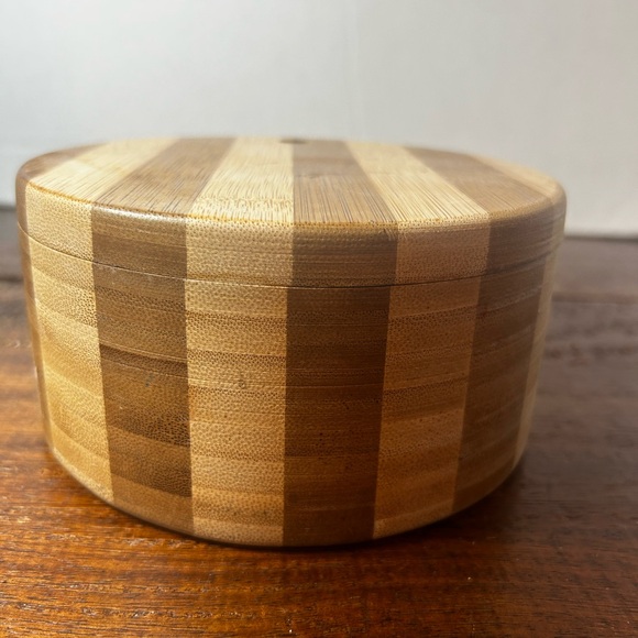 Two Tone Wooden Trinket Box with Swivel Top - Picture 3 of 5